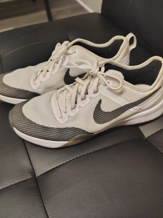 Nike Shoes - Nike Air Zoom Light Gray and Black Low-Profile Training Shoes 8.5